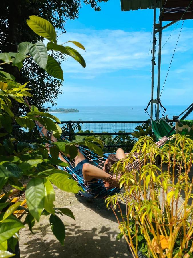 The View Padang, Amazing View, 8 Mins Mentawai Fast Ferry, Cold Beer,Close To Restaurants Паданг Екстериор снимка
